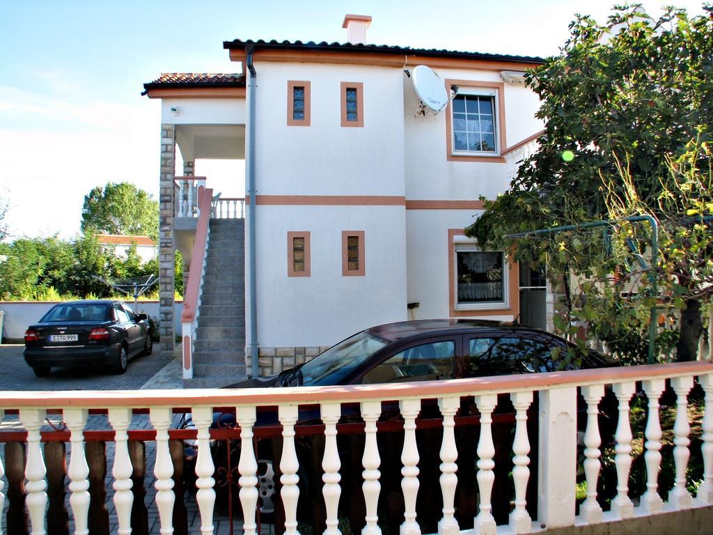 Apartments Galic Nin Extérieur photo